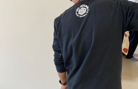 広島で壁や天井のデザイン性を高めるクロス張替を実施しております